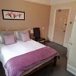 Kingsholm Guest House