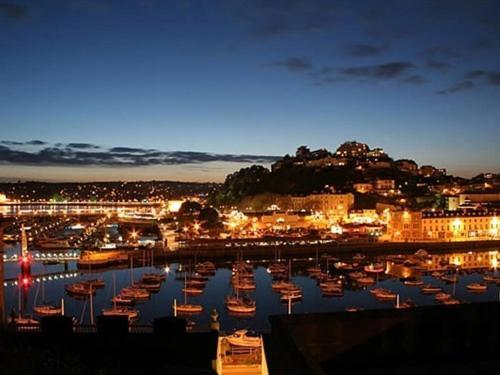 Kingsholm Torquay